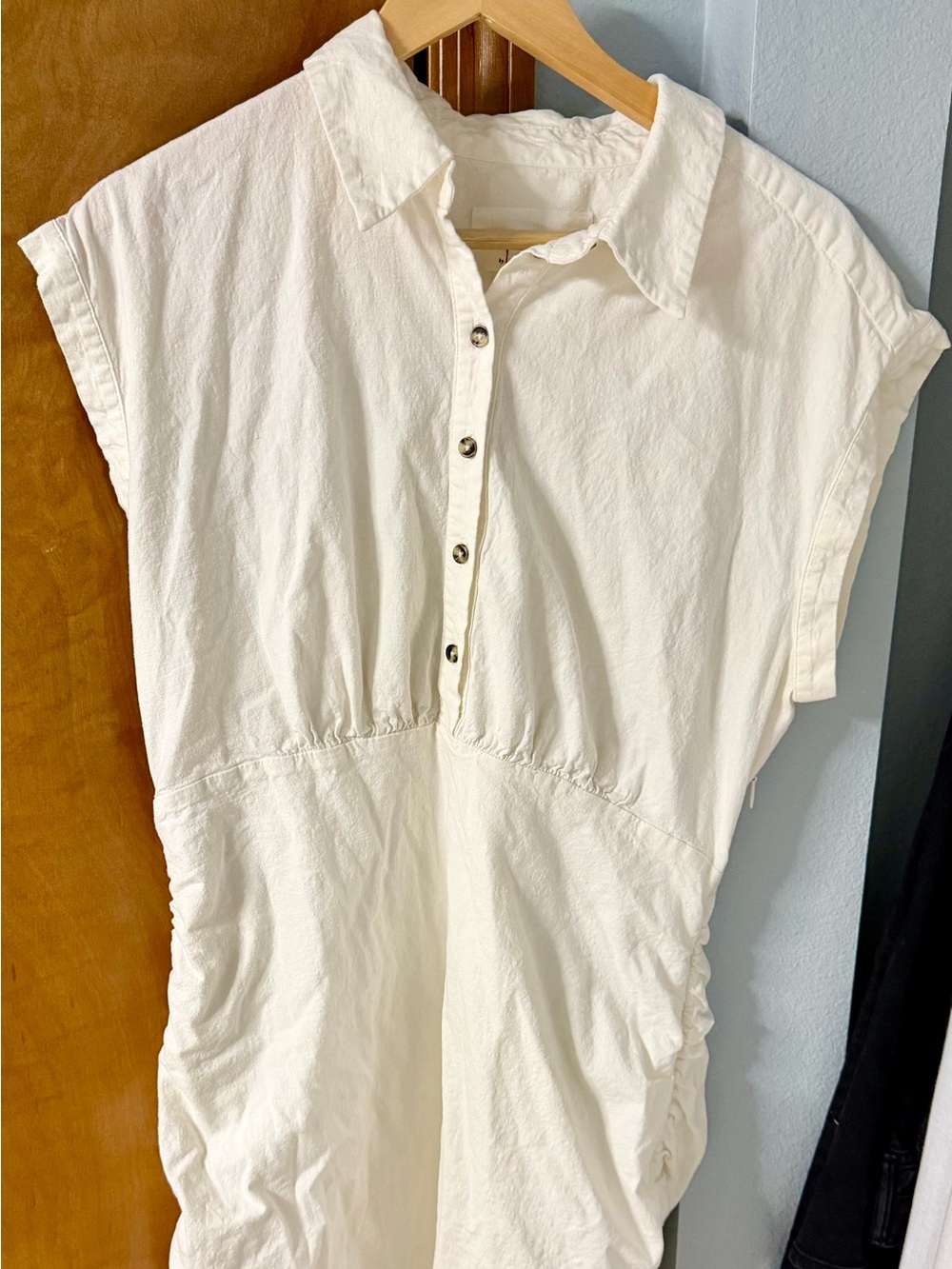 Anthropologie Cream Button-Front Short-Sleeve